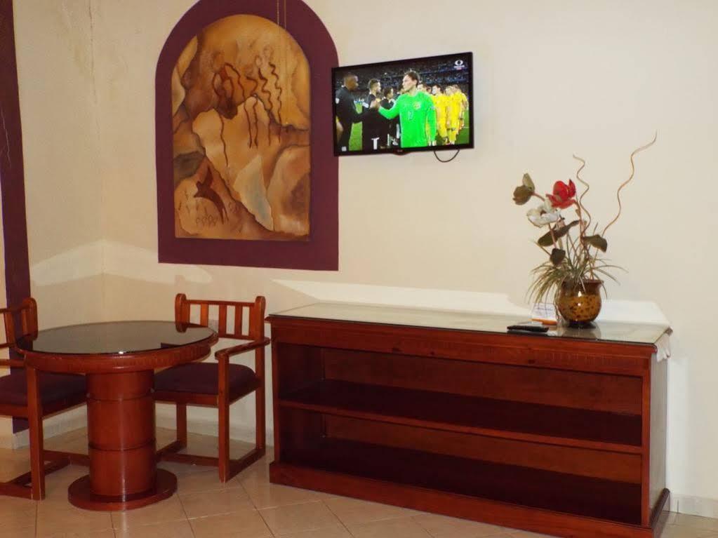 Hotel Marielena Cuatrocienegas de Carranza ภายนอก รูปภาพ